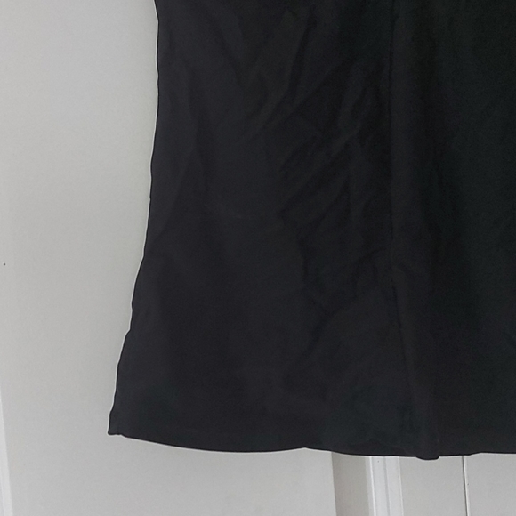 Black Tanktop/swim top - Picture 6 of 11